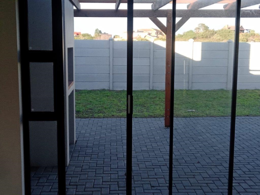 3 Bedroom Property for Sale in Paradise Beach Eastern Cape